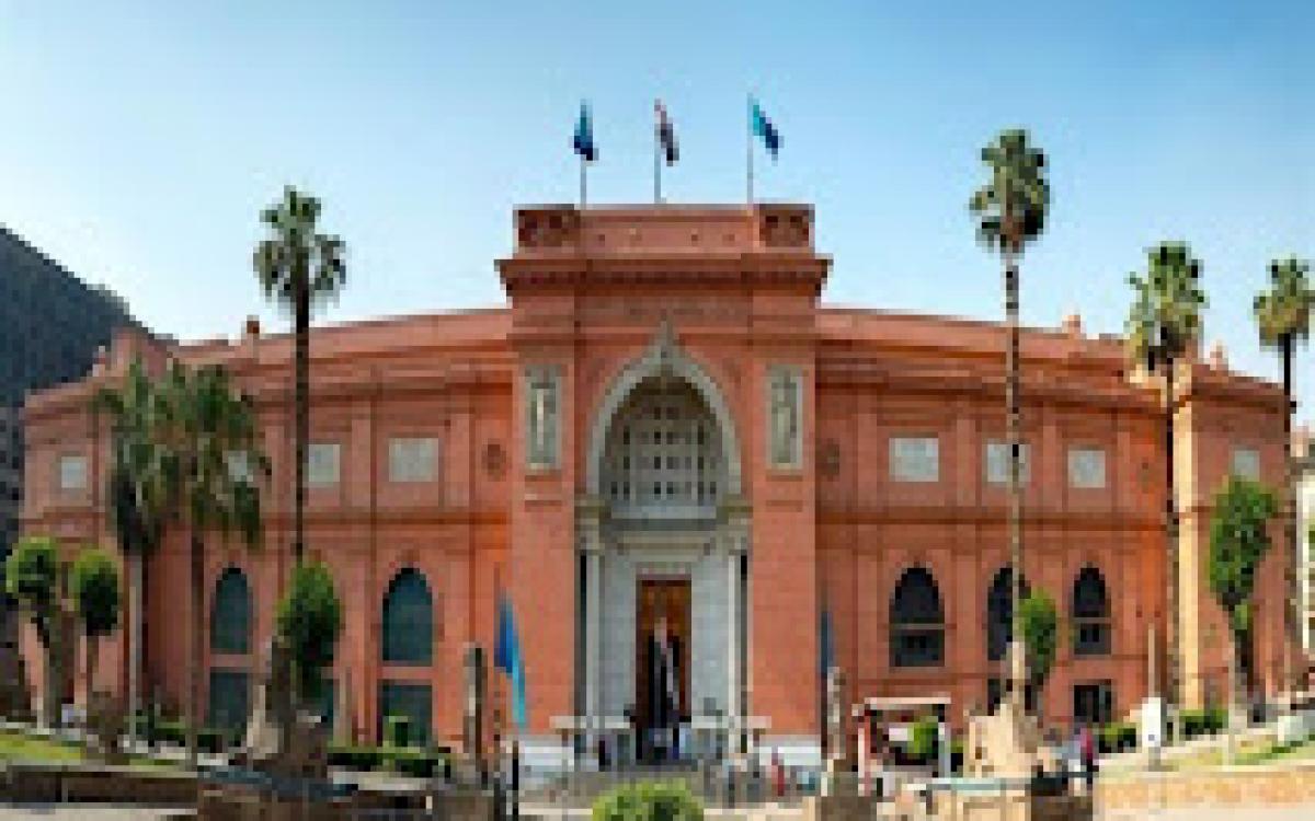 Private Egyptian Museum and Saqqara