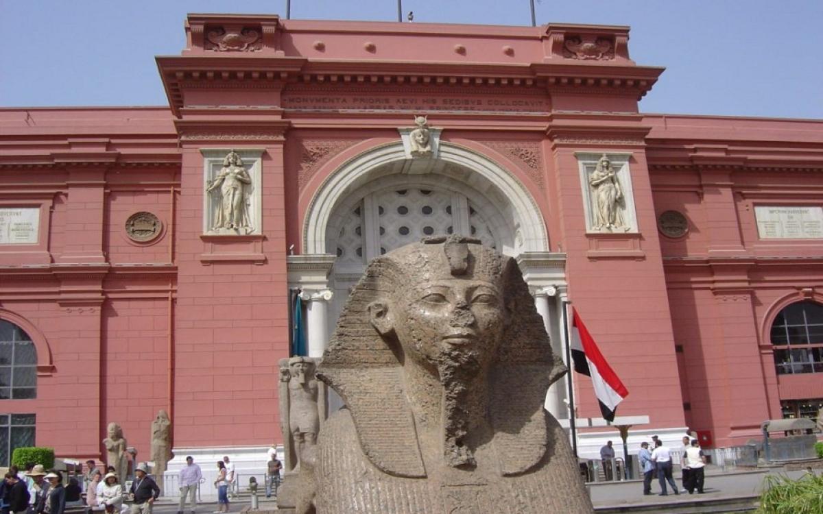 Cairo by plane one day trip from sharm el-Sheikh