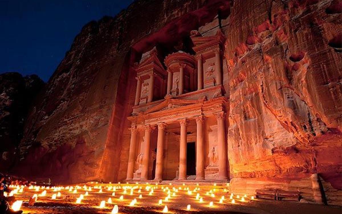 Однодневный тур в Петру из Шарм-эль-Шейха | Розовый город набатеев