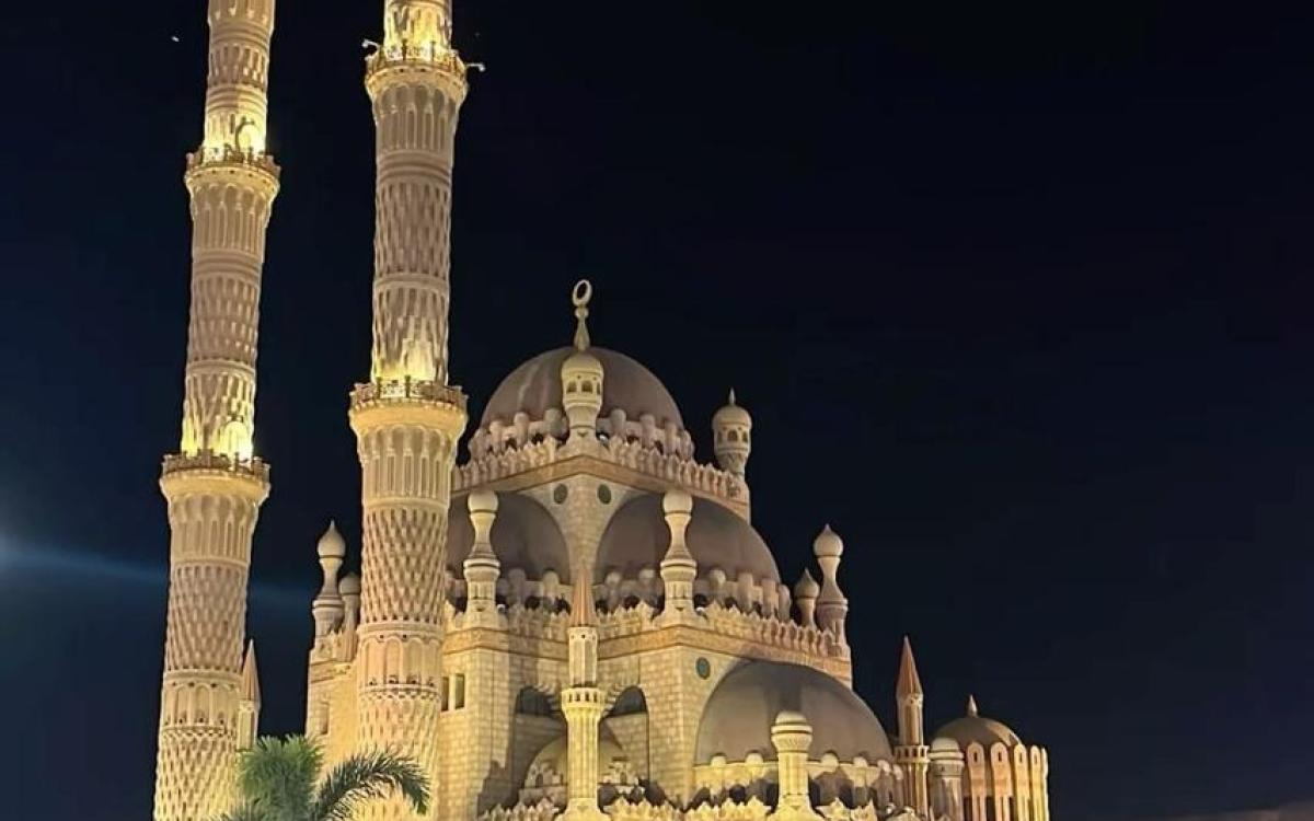 sharm-at-night  ( mini-city-tour )